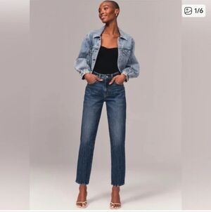 Abercrombie Mid Rise The Boyfriend Jean